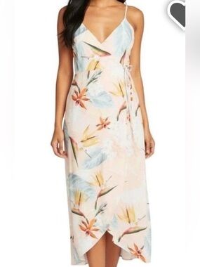 Show Me Your MuMu Meghan Wrap Dress. Adjustable straps.  Size XXXL NWT!